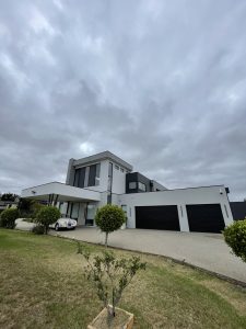 House Washing in Caroline Springs - sugargum estate